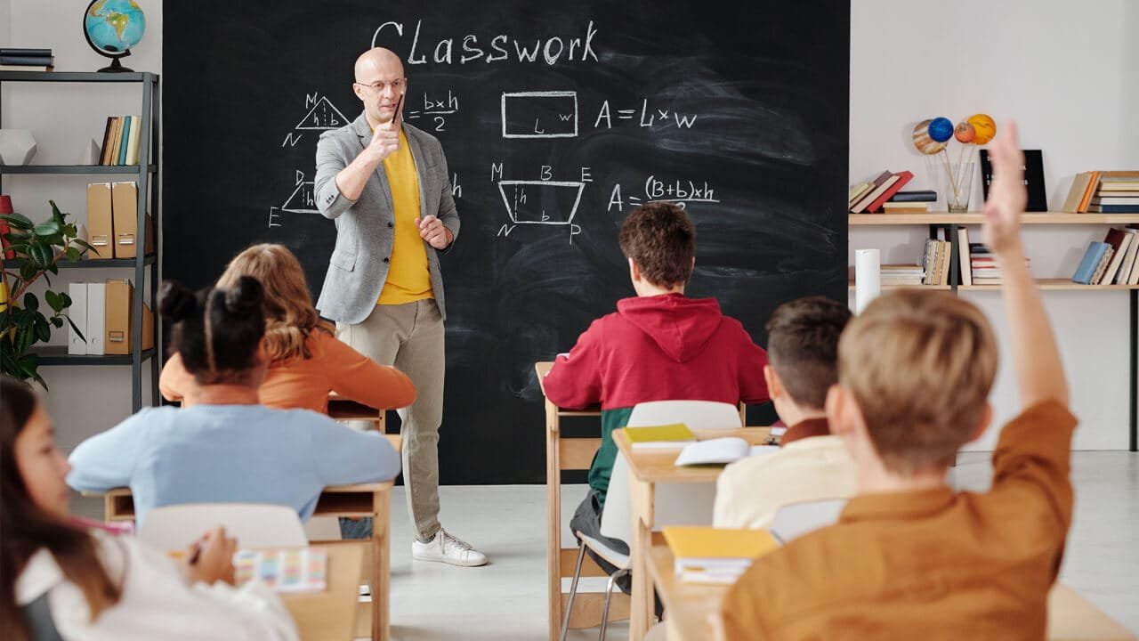 Educational technology and mobile learning 1